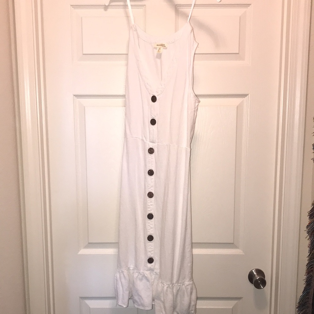 SOLD ⭐️Sleeveless White linen dress - Picture 3 of 7